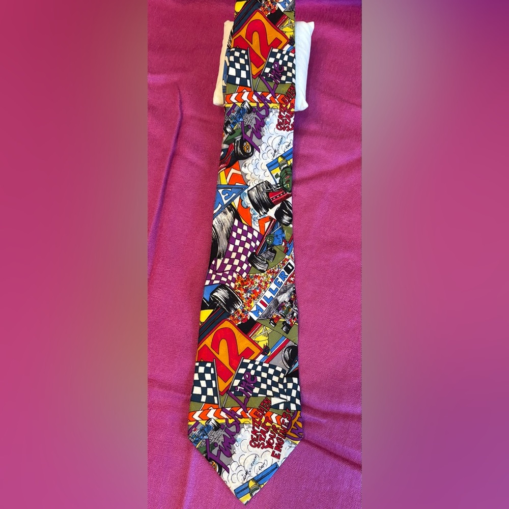 Nicole Miller Men’s 100% Silk Tie Racing 1992